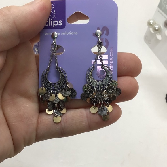 (5) Claire’s Stud & Dangle Clip-On Earrings- L17 - Picture 4 of 8